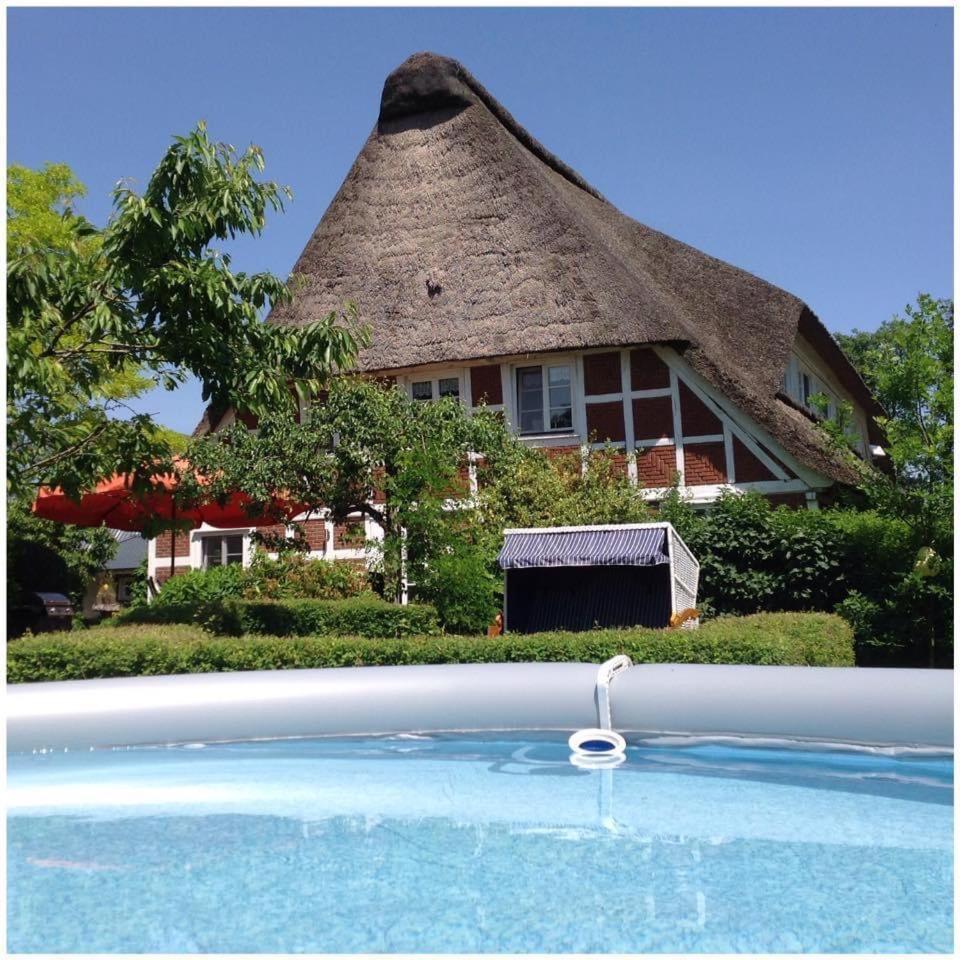 Hemmoor Altes Landhaus Oste, Klavier Appartement, 2 Zimmer Mit Kamin מראה חיצוני תמונה